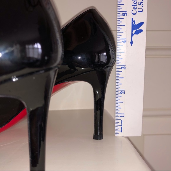 Christian Louboutin Simple Black Patent Calf Leather 70 Heel Pumps Size 38.5 - Picture 4 of 16